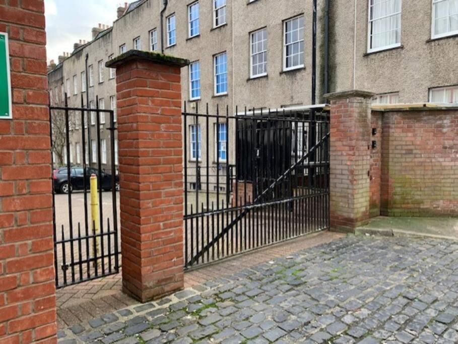 Bristol City Stays - 1 Bed - Pembroke Court Extérieur photo