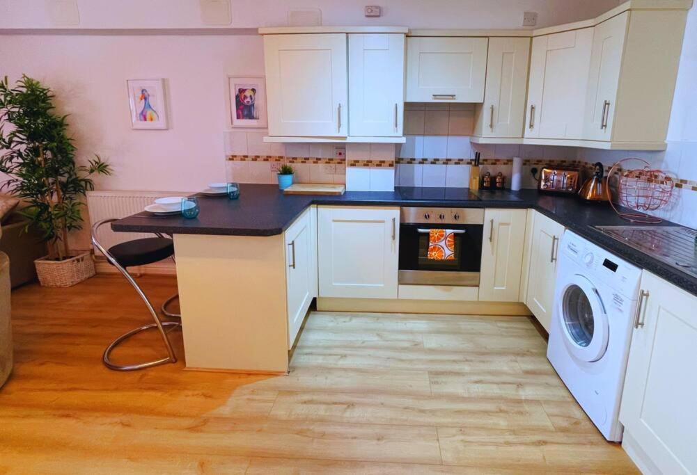 Bristol City Stays - 1 Bed - Pembroke Court Extérieur photo
